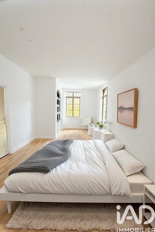 Maison - 265 m² - 8 pièces