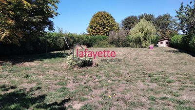 Maison - 220 m² - 7 pièces