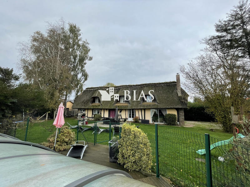 Maison - 96 m² - 5 pièces