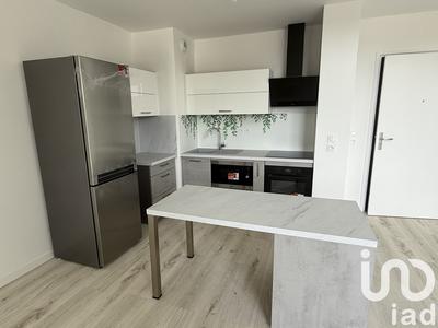 Appartement - 80 m² - 5 pièces