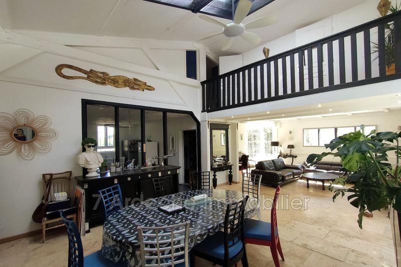 Maison - 110 m² - 3 pièces