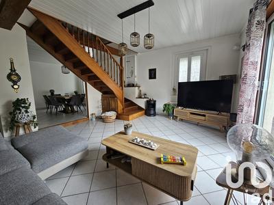 Maison - 121 m² - 5 pièces