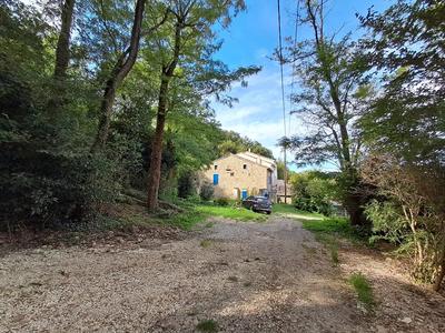 Maison - 80 m² - 5 pièces