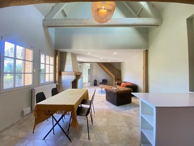 Maison - 155 m² - 7 pièces