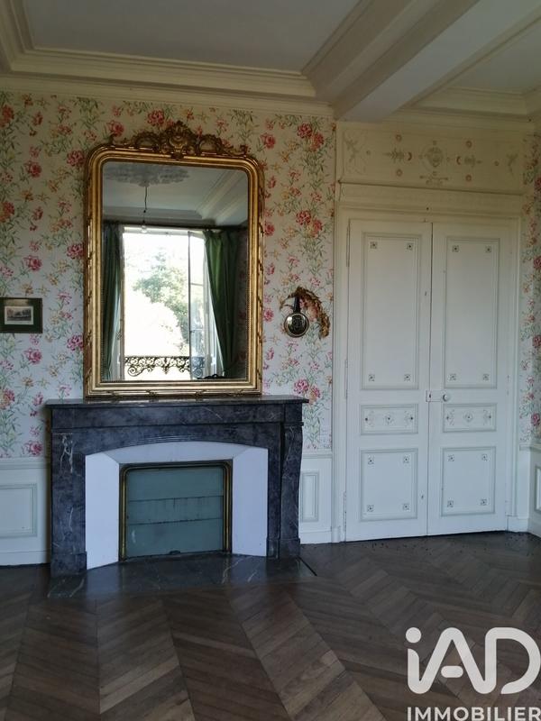 Maison - 420 m² - 12 pièces