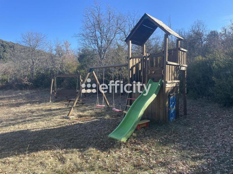 Maison en pierre - 550 m² - 18 pièces