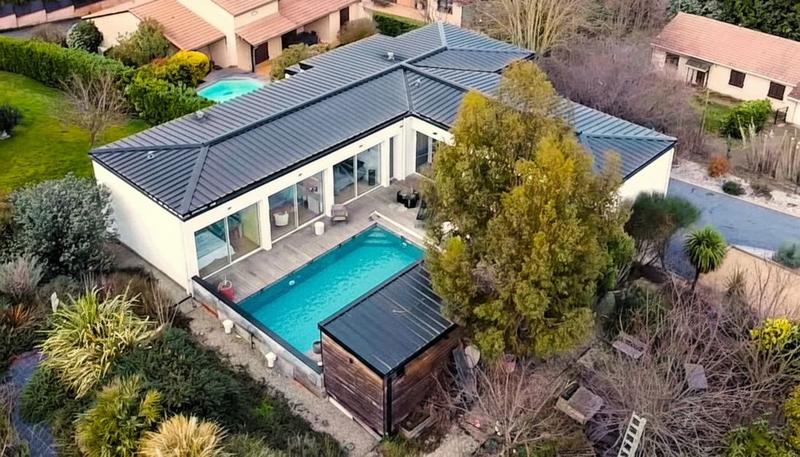 Villa - 200 m² - 6 pièces