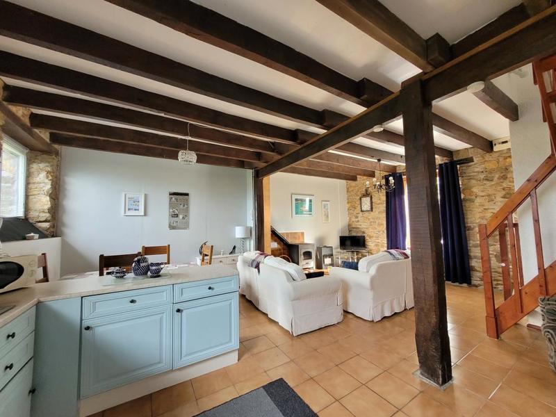 Propriété - 241 m² - 11 pièces