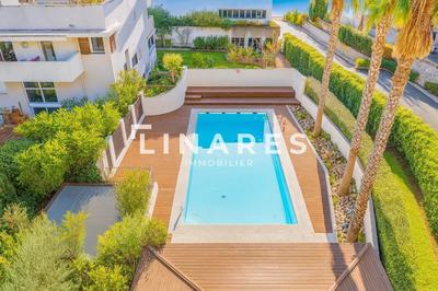 Appartement - 100 m² - 4 pièces