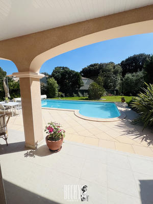 Maison - 165 m² - 5 pièces