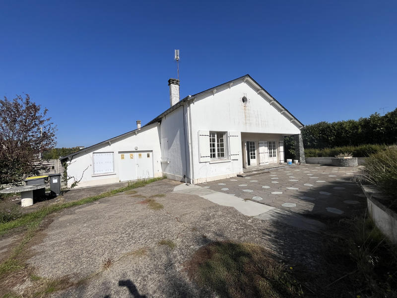 Maison - 98 m² - 5 pièces