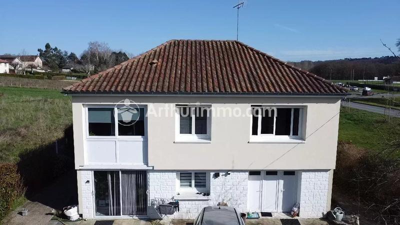 Maison - 104 m² - 4 pièces