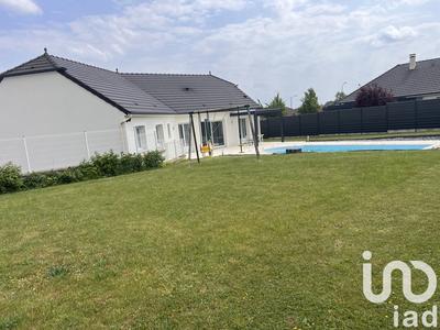 Maison - 143 m² - 8 pièces