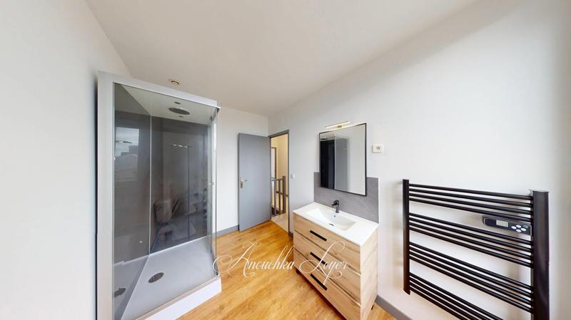 Maison de ville - 92 m² - 5 pièces