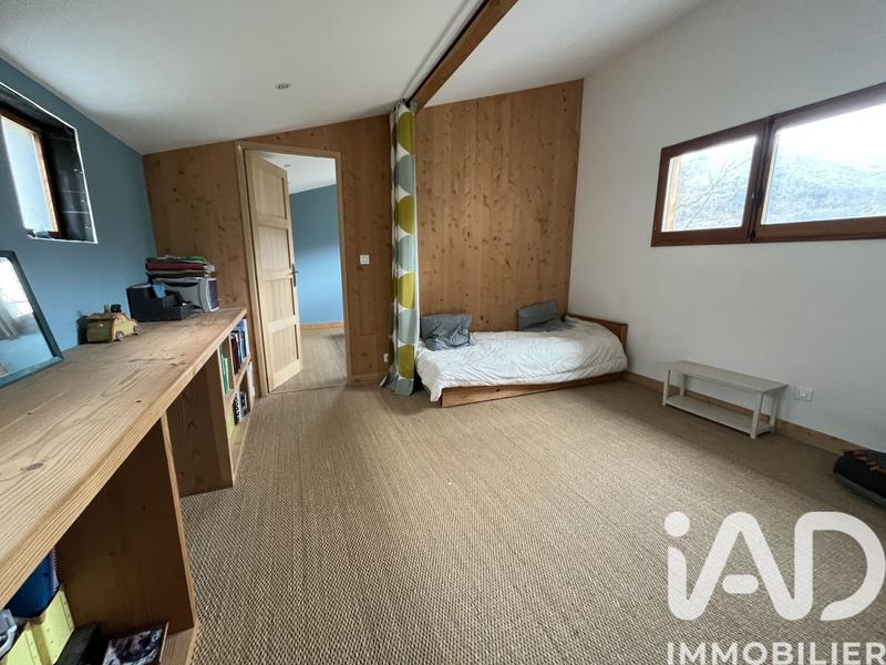 Maison - 148 m² - 7 pièces