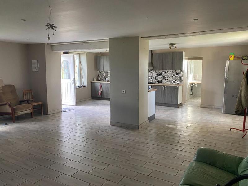 Maison - 102 m² - 4 pièces