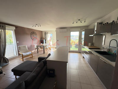 Appartement - 66 m² - 3 pièces