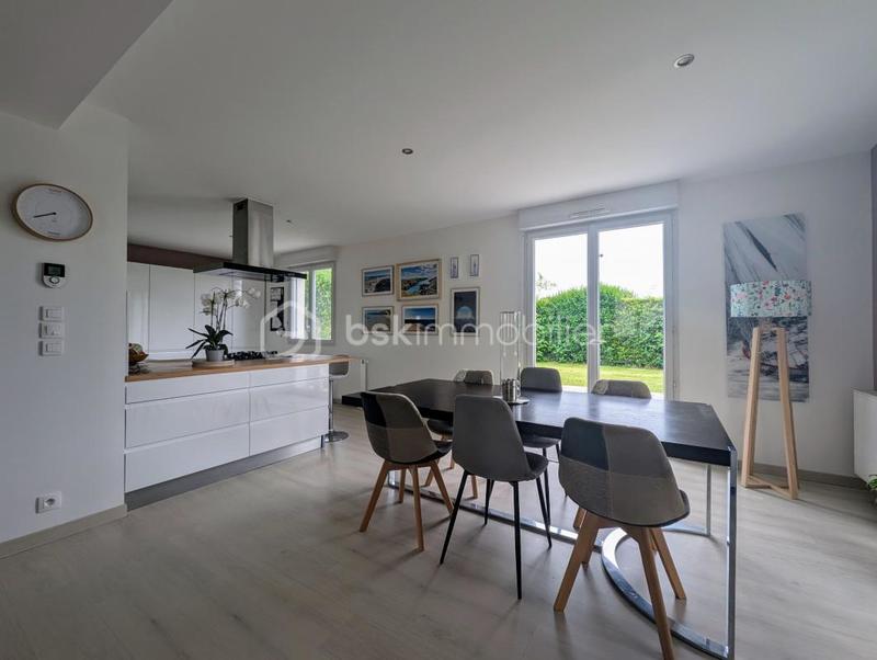 Maison - 90 m² - 4 pièces