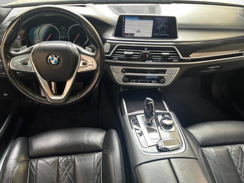 Bmw Série 7 750 d m Sport Xdrive Bva8 avec Attelage