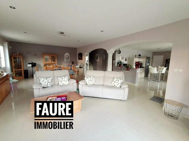 Villa - 136 m² - 7 pièces