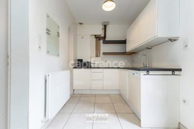 Maison - 104 m² - 4 pièces
