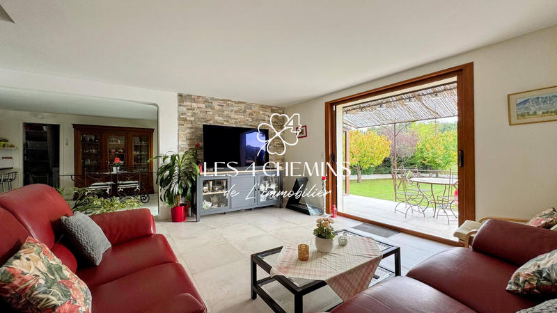 Villa - 140 m² - 5 pièces