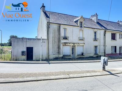 Maison - 170 m² - 7 pièces