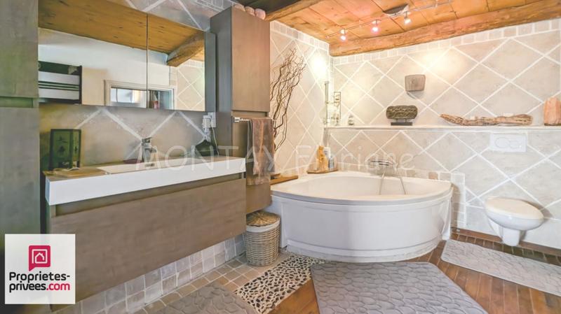 Maison - 98 m² - 4 pièces