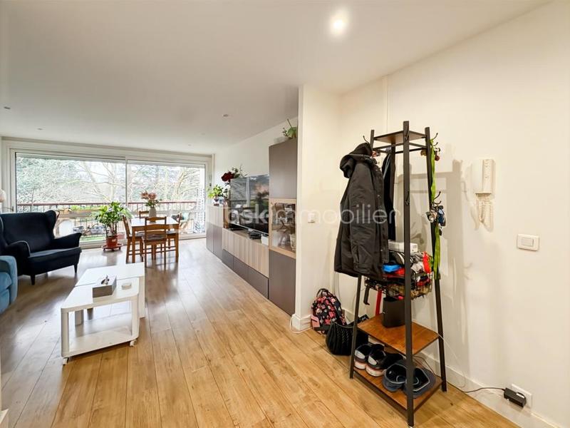 Appartement - 75 m² - 4 pièces