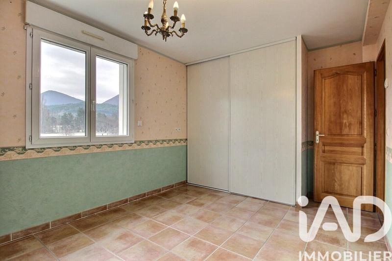Maison - 171 m² - 5 pièces