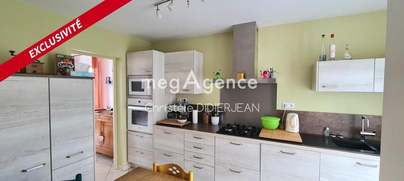 Maison - 121 m² - 6 pièces