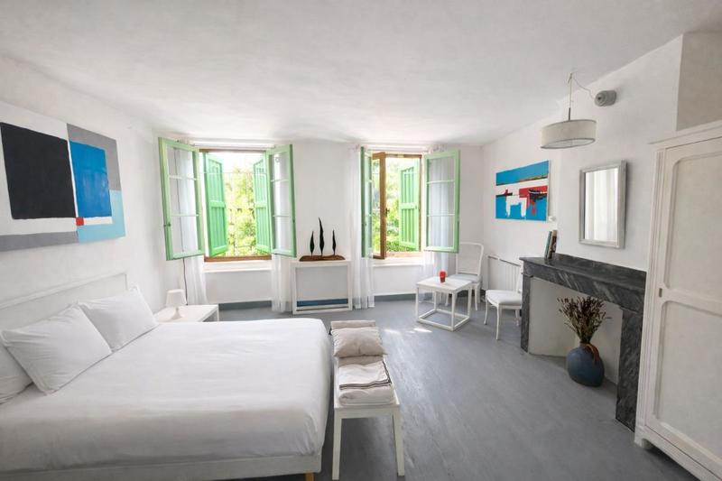 Propriété - 145 m² - 4 pièces