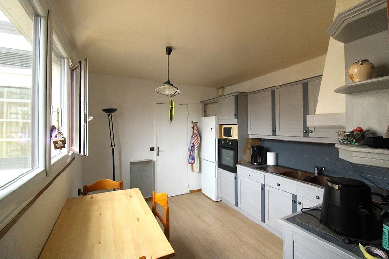 Appartement - 99 m² - 5 pièces