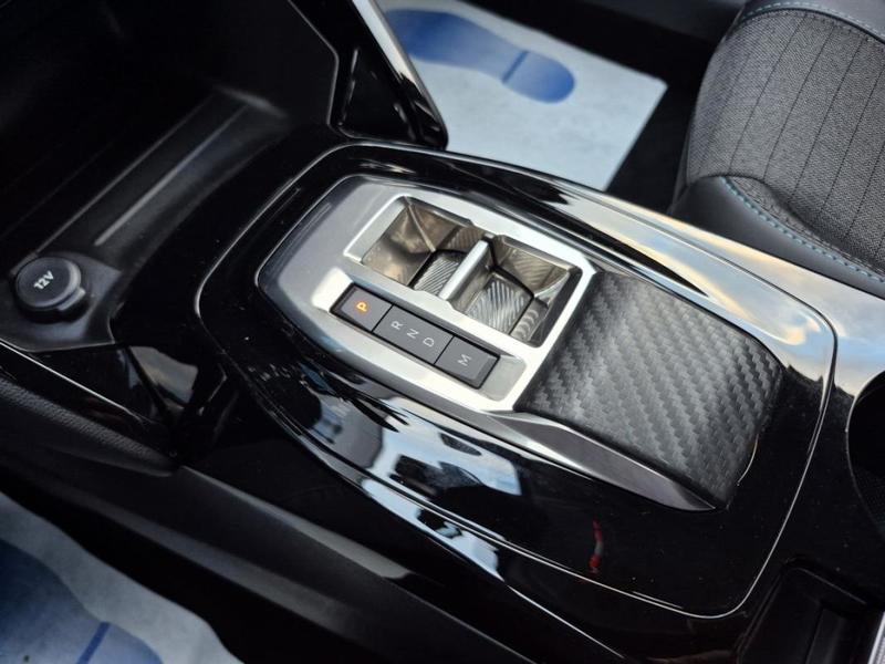 Peugeot 208 II PureTech 100 s&amp;amp;S Eat8 Allure