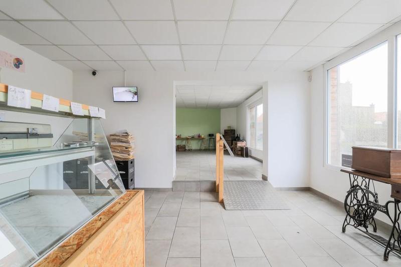 Maison - 227 m² - 5 pièces