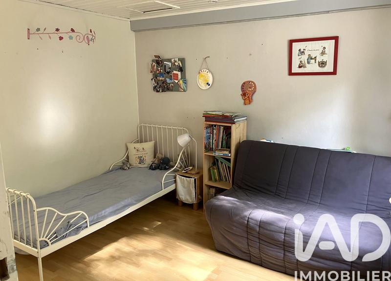 Maison - 210 m² - 10 pièces