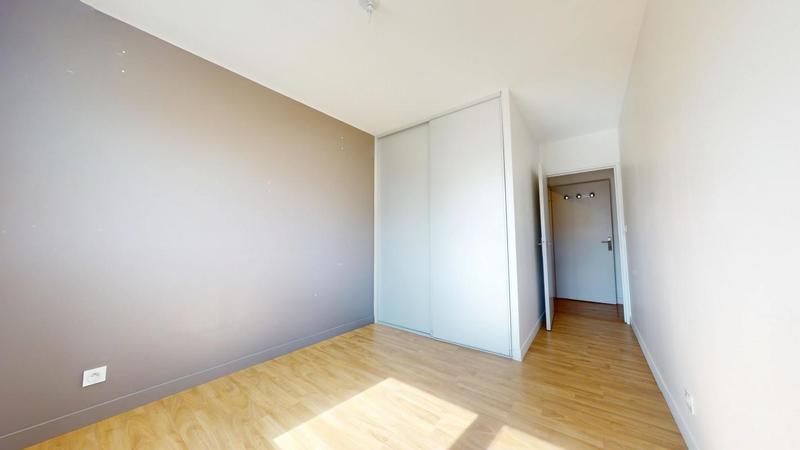 Appartement - 92 m² - 4 pièces