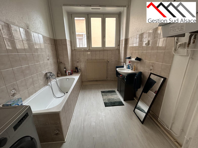 Appartement - 70 m² - 2 pièces