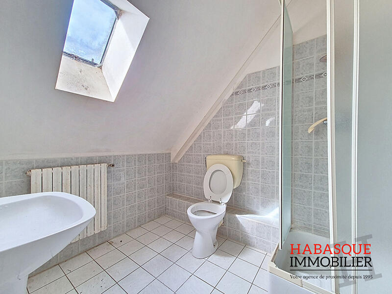 Maison - 115 m² - 7 pièces