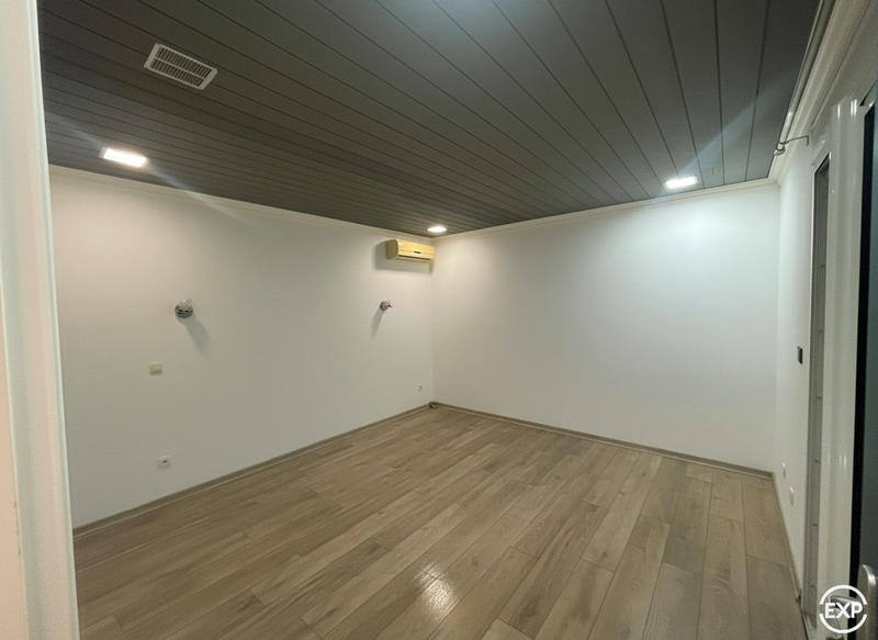 Villa - 181 m² - 4 pièces