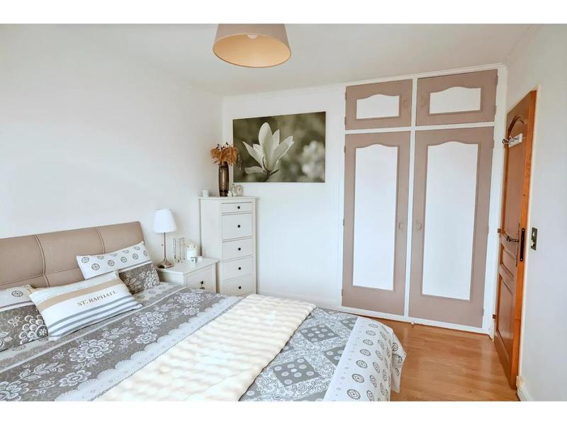 Maison - 152 m² - 8 pièces