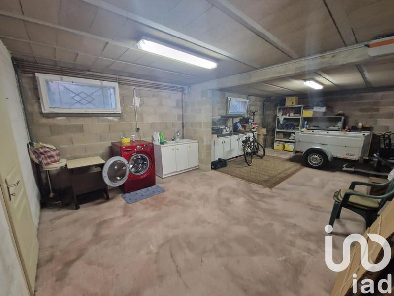 Maison - 206 m² - 7 pièces