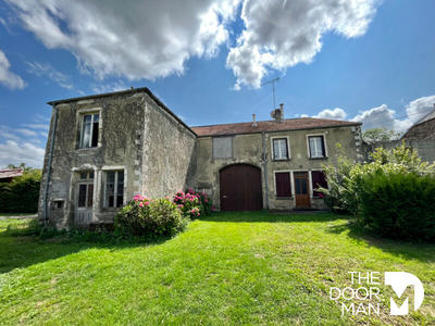 Maison - 95 m² - 4 pièces