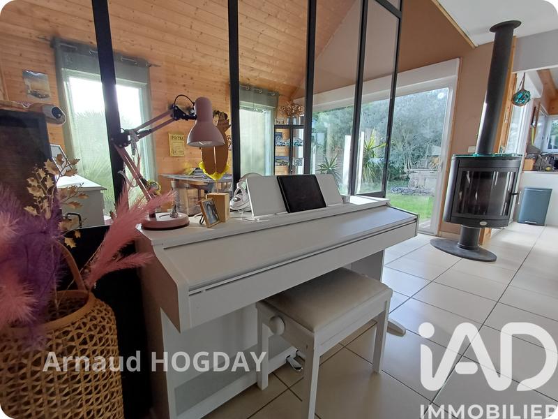 Maison - 196 m² - 7 pièces