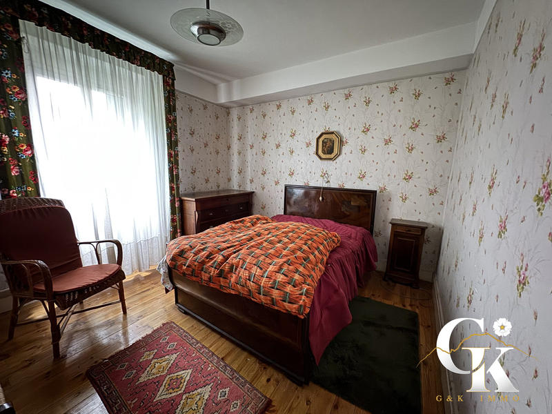 Maison ancienne - 180 m² - 7 pièces