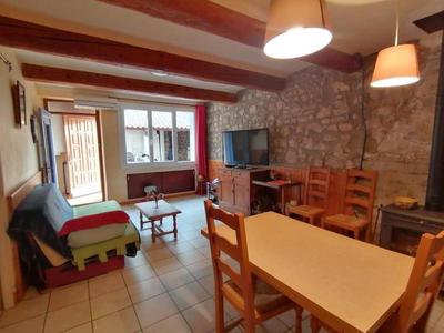 Maison de village - 83 m² - 5 pièces