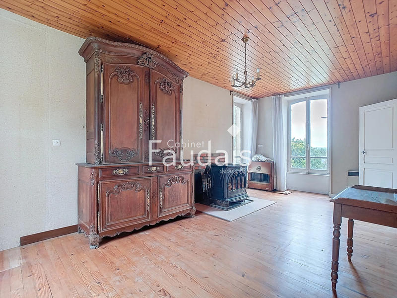 Maison - 110 m² - 5 pièces