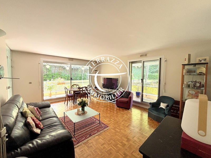 Appartement - 95 m² - 4 pièces