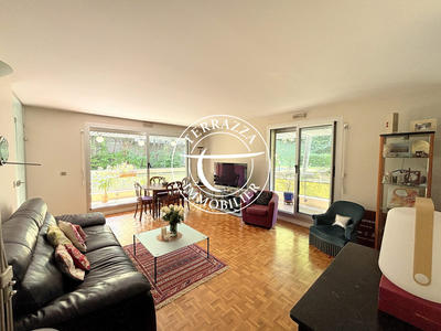 Appartement - 95 m² - 4 pièces