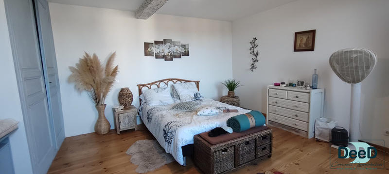 Maison ancienne - 105 m² - 3 pièces